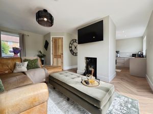 Photo 32- click for photo gallery